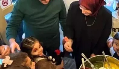 Dünya Yetimler Günü’nde Özalp’ta İftar Programı Düzenlendi